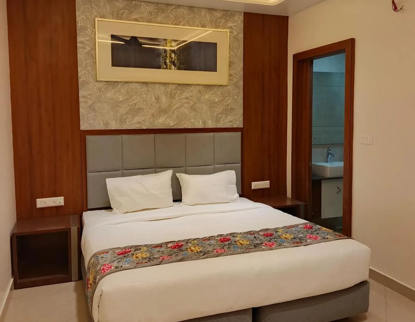 Nishant Palace Agra  Hotel Agra (Uttar Pradesh)