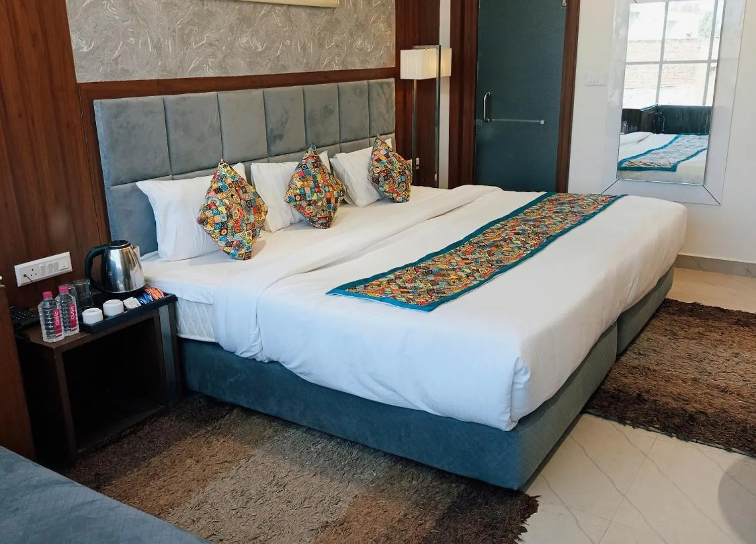 *** Otel Nishant Palace Agra  Hindistan